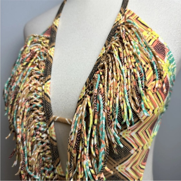 ⭐️NWT⭐️ RVCA "Yatzi" Boho Fringe one-piece swimsuit - Size: S - Picture 9 of 16